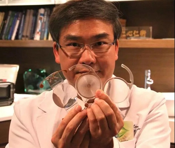 白內(nèi)障,?，斎鹨曆劭?上海眼科醫(yī)院