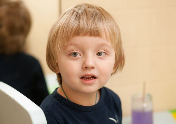 小兒眼病,?，斎鹨曆劭?上海眼科醫(yī)院